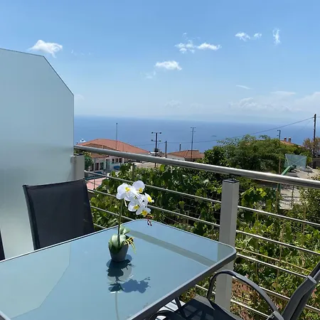 Alexandros Luxury *