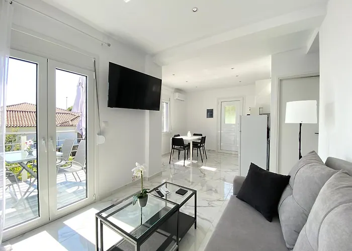 Alexandros Luxury Apartament