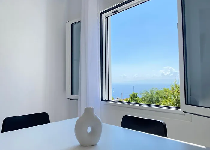 Alexandros Luxury Glossa