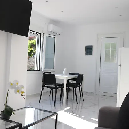 Apartamento Alexandros Luxury *