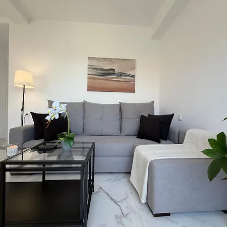 Апартаменты Alexandros Luxury