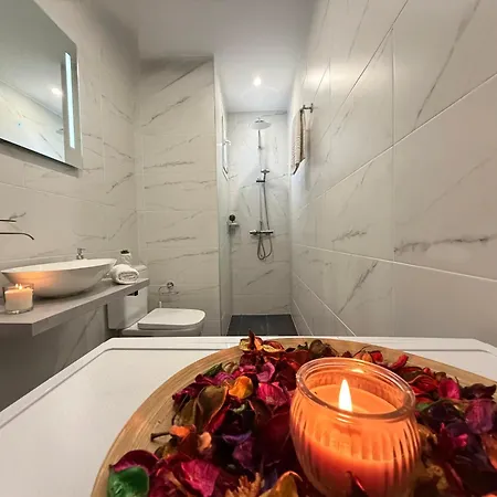 Alexandros Luxury *