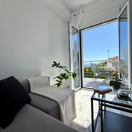 Alexandros Luxury Апартаменты